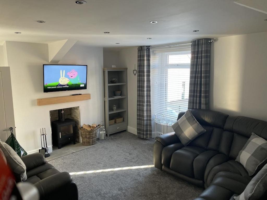 Quirky Cottage In The Centre Of Penrith With A Hot Tub Buitenkant foto